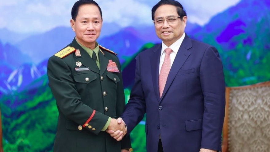 Defence cooperation – key pillar in Vietnam-Laos ties: PM