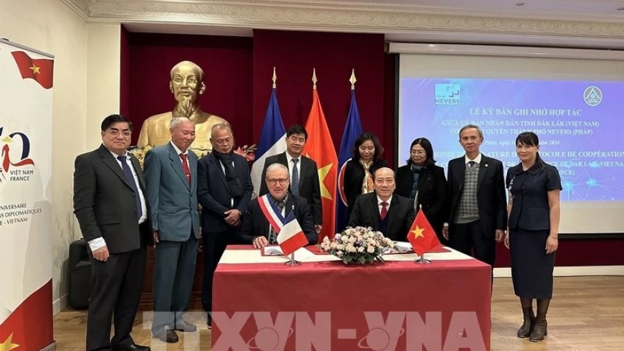 Dak Lak province steps up cooperation with France’s Nevers city