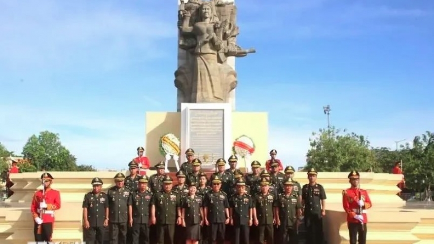 Vietnam, Cambodia enjoy fruitful cooperation in military training