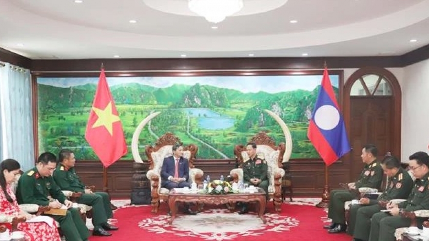 Lao defence ministry continues to cultivate Laos-Vietnam special relationship