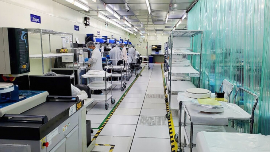 Tập đoàn Foxconn đầu tư hơn 306 triệu USD vào lĩnh vực bán dẫn ở Thái Lan