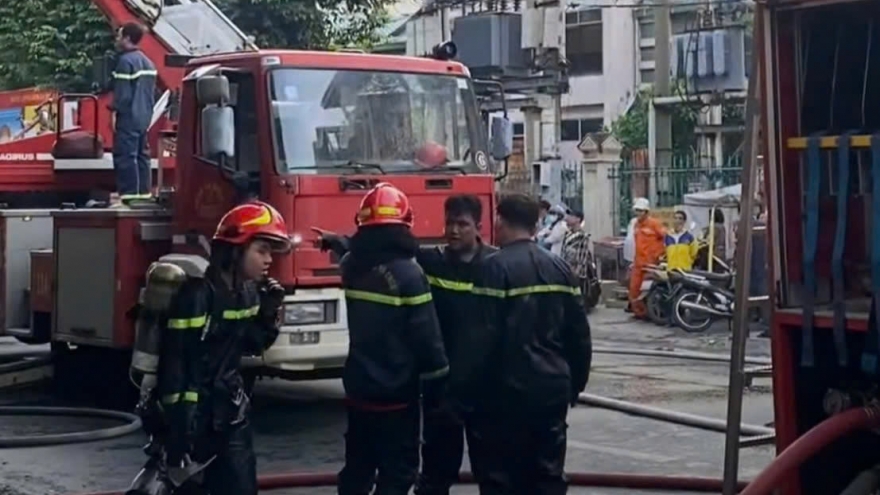 HCM City lodging house fire kills 2, injures more than 10