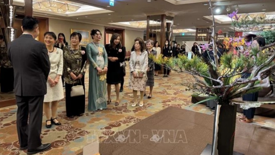 Vietnam attends Ikebana International Fair in Japan