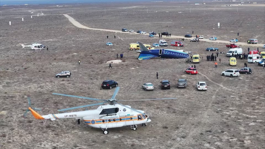 Nguyên nhân ban đầu vụ tai nạn máy bay chở hàng chục người ở Kazakhstan