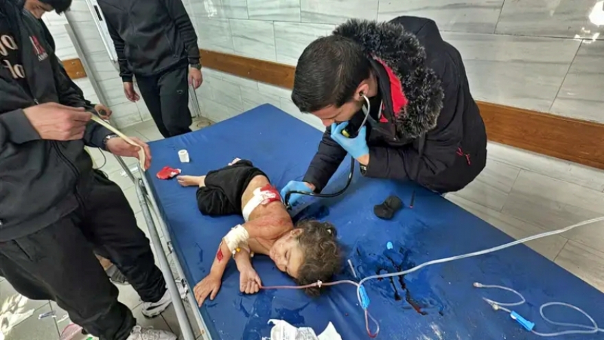 Trẻ em tại Gaza tử vong do thời tiết giá lạnh