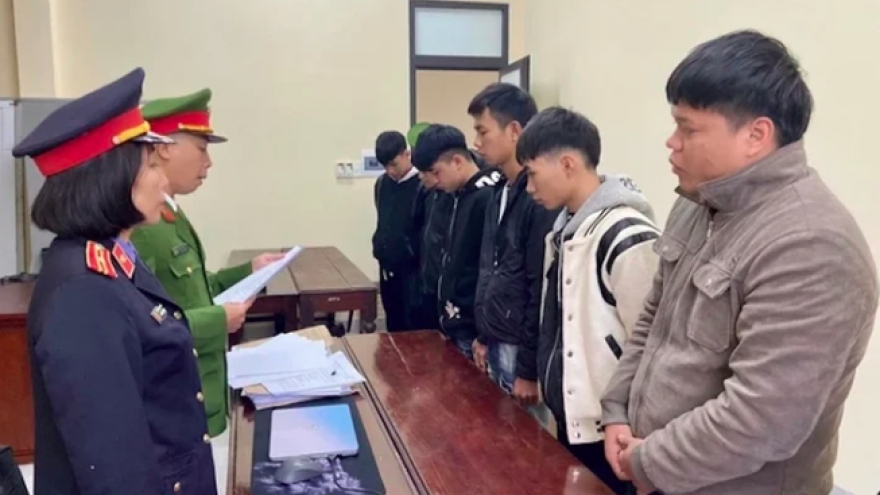 6 bị cáo lãnh án tù vì đánh người tại quán bia ở Tiền Giang