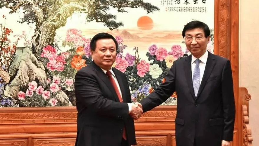 Vietnam, China exchange experience in Party building, national development