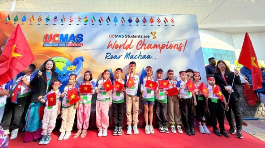 Vietnamese students excel in mathematical skills, win big at int’l contest