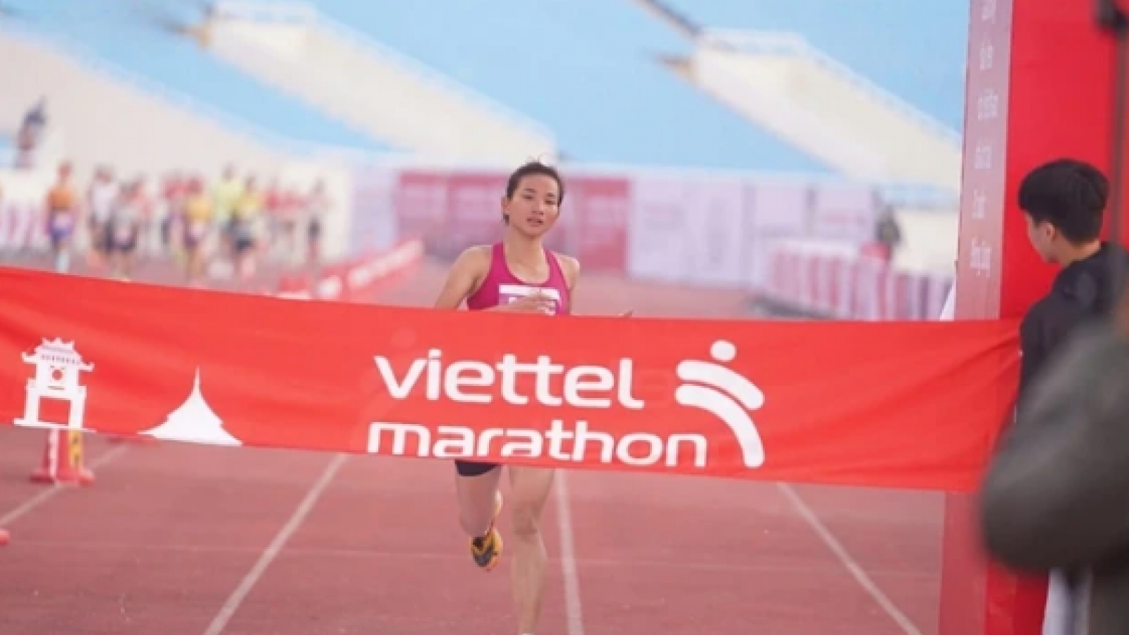 Angkor Wat welcomes 9,000 runners at Viettel Marathon Series