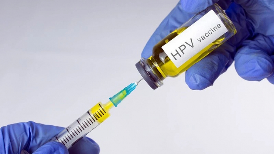 Sống chung với bạn gái, tôi phát hiện bị nhiễm virus HPV