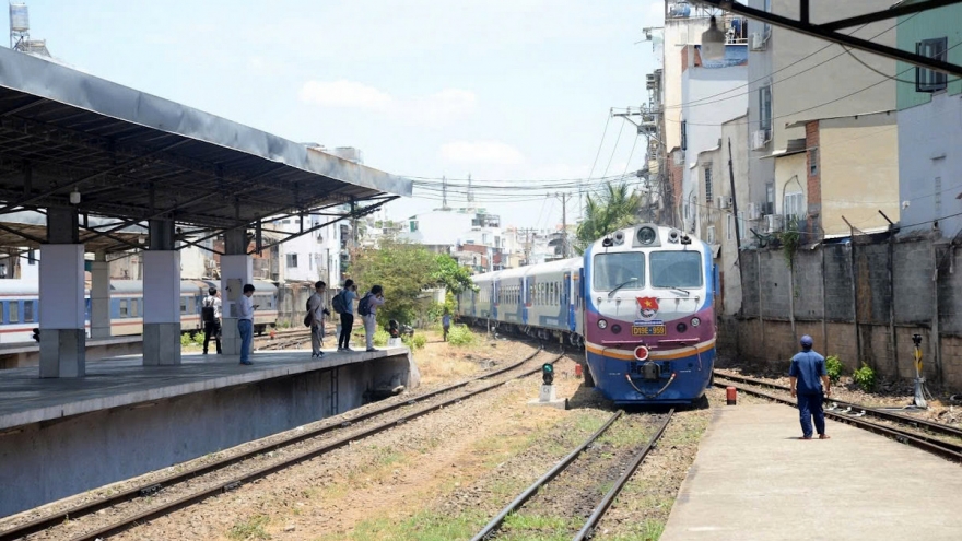 Đường sắt chạy thêm 11 đoàn tàu Tết với 5000 chỗ