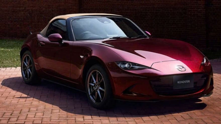 Mazda MX-5 35th Anniversary Edition 2025 ra mắt tại Nhật Bản với chỉ 1.000 chiếc