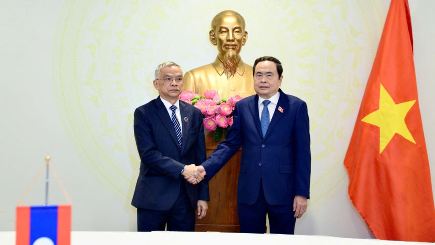 Chủ tịch Quốc hội Trần Thanh Mẫn tiếp Phó Chủ tịch Quốc hội Lào Sommad Pholsena