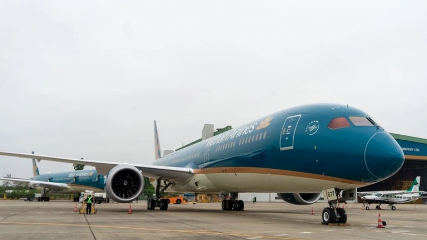 Vietnam Airlines uses sustainable fuel for flights from Europe