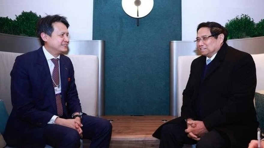 PM receives WIPO Director General in Davos