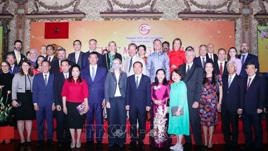 HCM City leaders meet representatives of foreign diplomatic corps, organisations