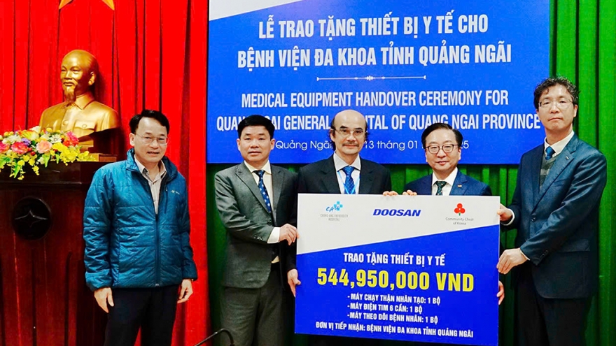 Bệnh viện Đại học Chung Ang khám bệnh miễn phí 1500 người dân Quảng Ngãi