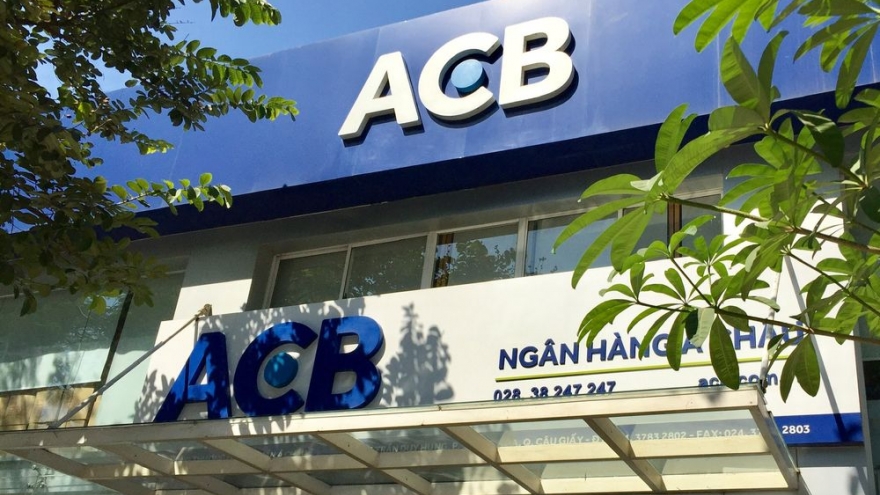 Ngân hàng ACB lợi nhuận giảm, gánh nặng nợ xấu tăng