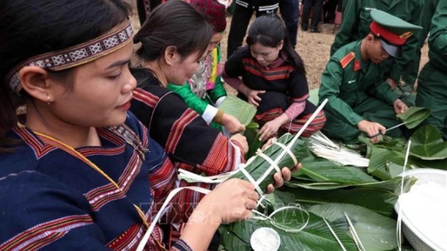 Culture-tourism village hosts ethnic people’s traditional activities