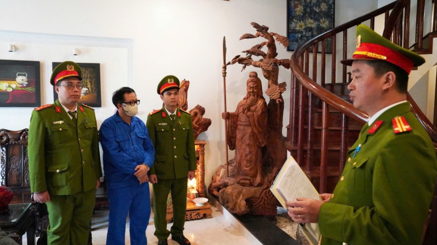 Đình chỉ sinh hoạt Đảng ông Lê Anh Phương, Giám đốc Đại học Huế