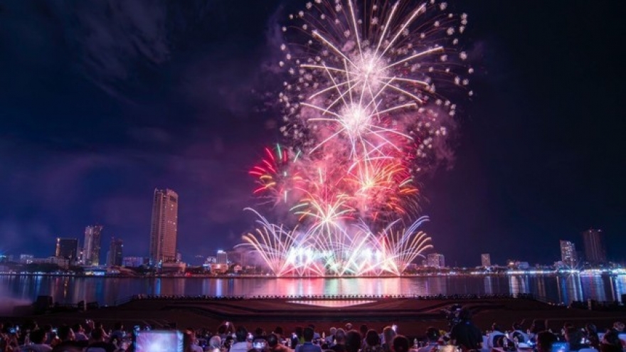 Da Nang to stage fireworks display for Lunar New Year celebration