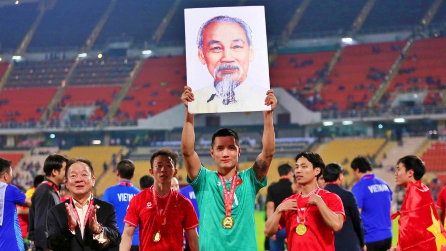 Thủ môn Đình Triệu: Trong mơ cũng không nghĩ sẽ vô địch ASEAN Cup 2024