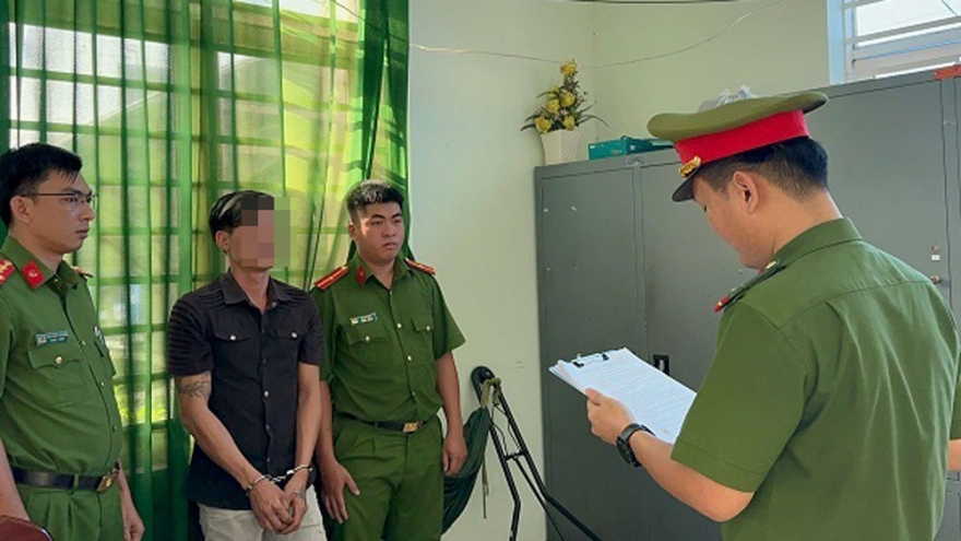 Khởi tố tài xế cố ý lạng lách, chặn đầu xe người khác ở Bình Dương