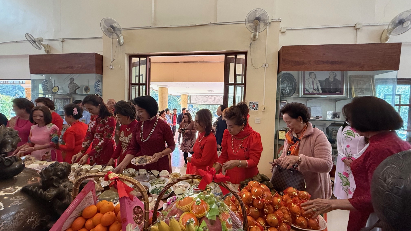 Kiều bào Thái Lan đón Xuân nhớ Bác
