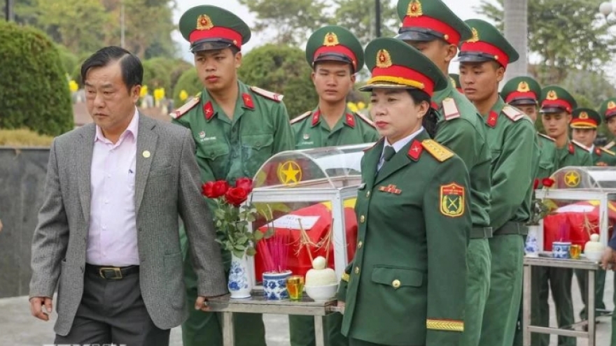 Memorial service held for fallen soldiers' remains repatriated from Laos