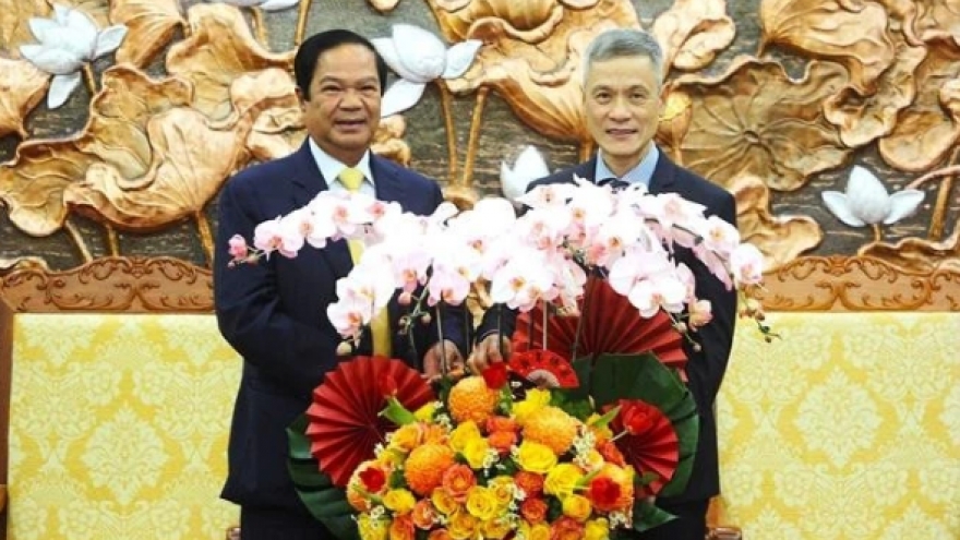 Vietnam, Cambodia, Laos tighten solidarity on Tet occasion