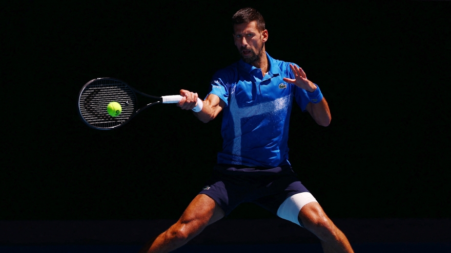 Lý do Djokovic bỏ cuộc trước Alexander Zverev tại bán kết Australian Open 2025