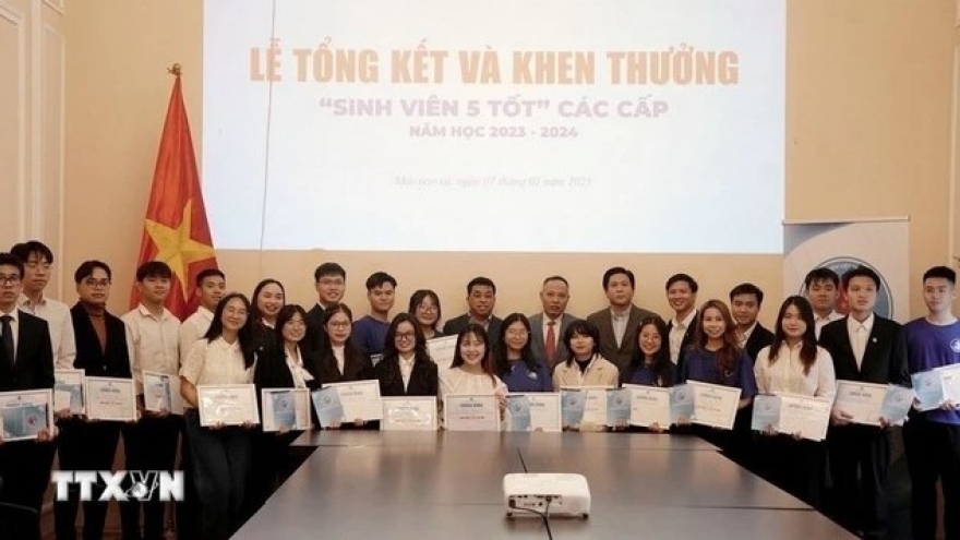 Vietnamese students in Russia promote homeland's image