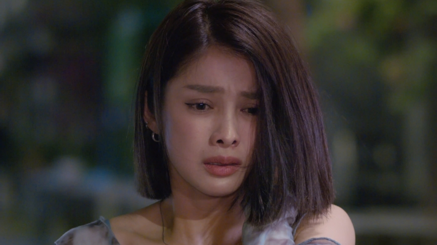 Đóng vai "tiểu tam", Trình Mỹ Duyên bị Ammy Minh Khuê tát 20 cái