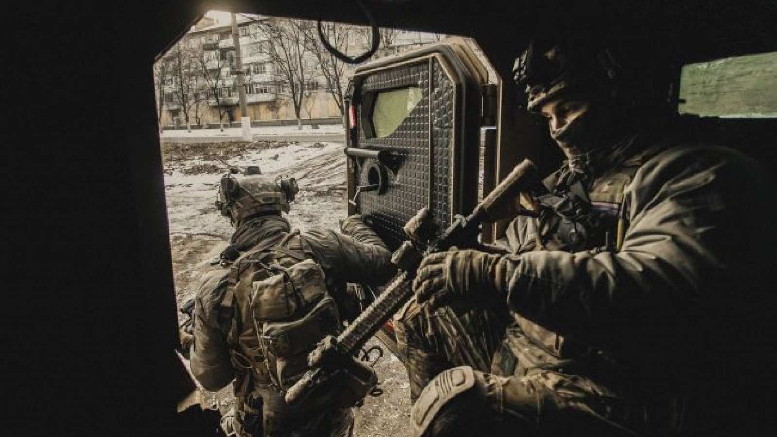 Toàn cảnh quốc tế trưa 10/2: Nga không kích quy mô lớn vào Ukraine