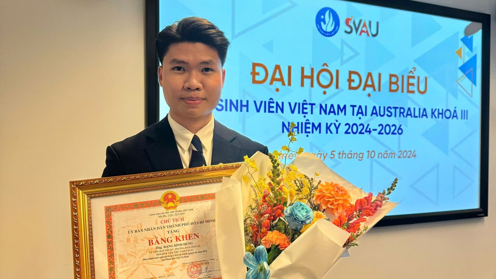 10x Việt có thành tích học tập "khủng", ước mơ làm cầu nối văn hóa Việt Nam-Úc