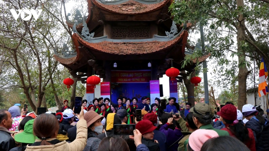 Thousands flock to Lim Festival 2025 despite freezing weather