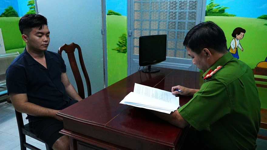 Công an Tiền Giang bắt 2 đối tượng giết người, cướp tài sản