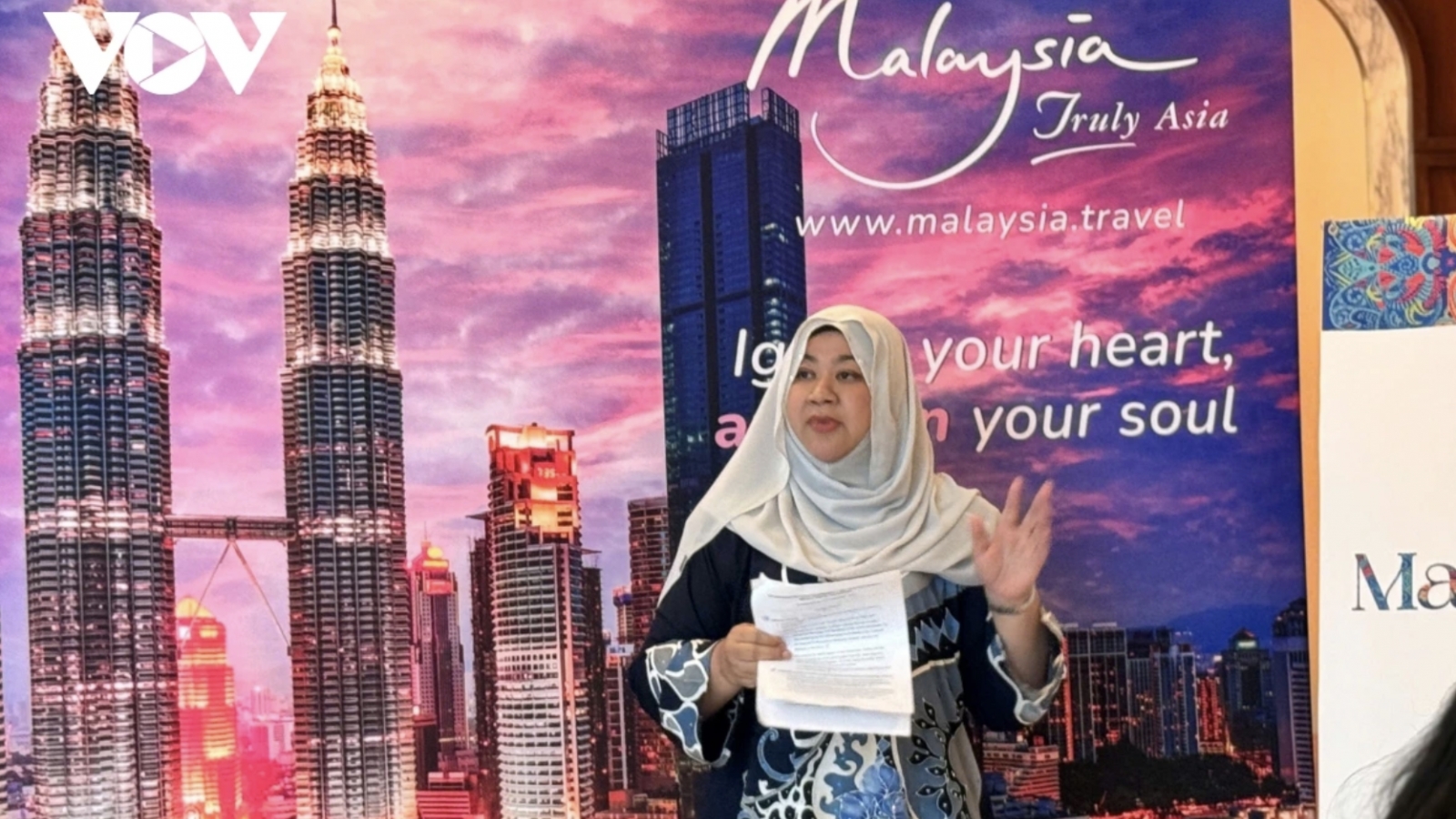 Malaysia aims to welcome 489,000 Vietnamese tourists this year