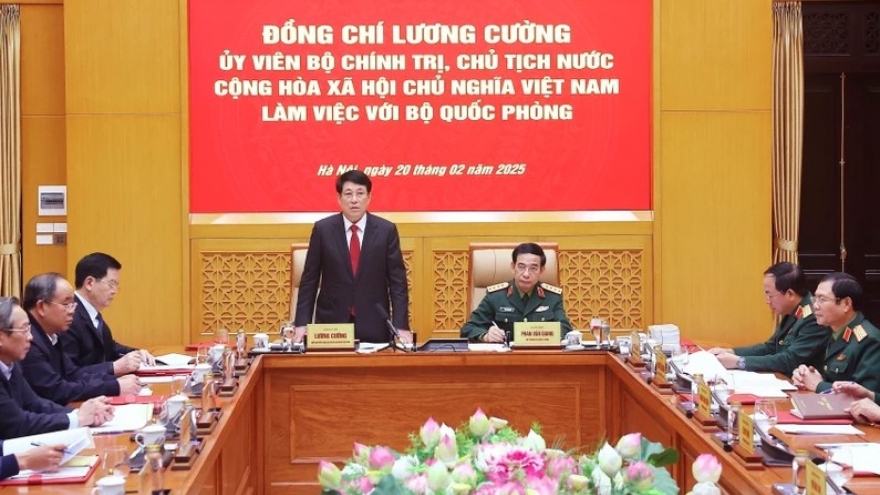 State leader requests comprehensive restructuring of Defence Ministry