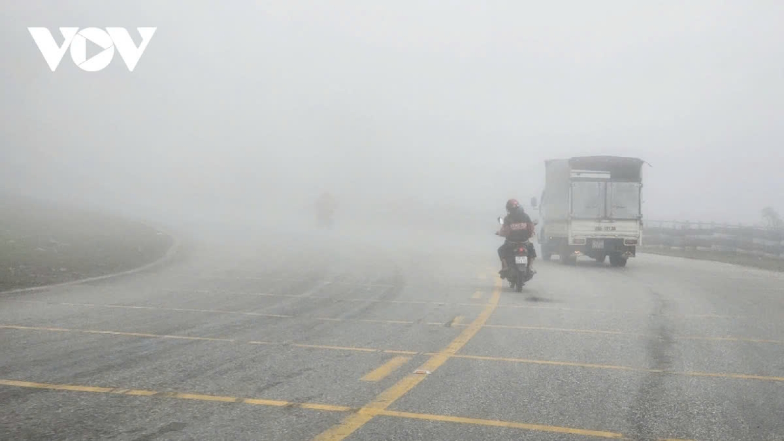 Temperatures plunge as strong cold grips across northern localities