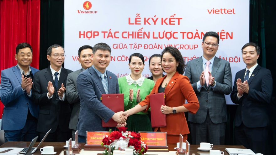 Vingroup và Viettel hợp tác toàn diện thúc đẩy chuyển đổi xanh, chuyển đổi số