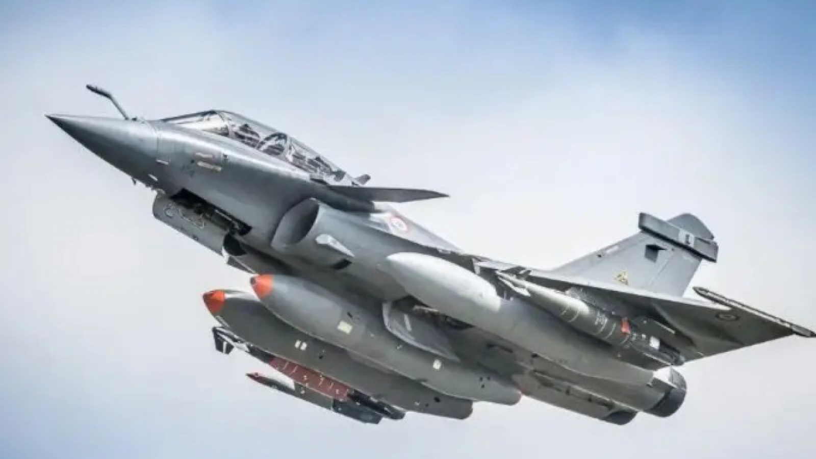 Nga hạ tiêm kích Su-27 Ukraine, bắt thóp “điểm yếu chí mạng” của bom HAMMER