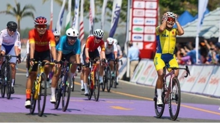 Vietnamese cyclist claims silver at Asian Road Cycling Championships 2025