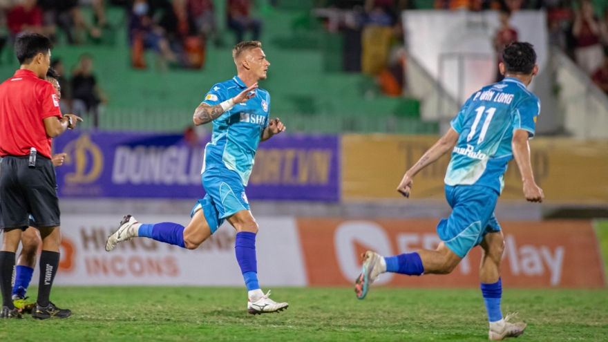 Cuộc đua trụ hạng V-League: Đà Nẵng tiếp tục phả sức nóng