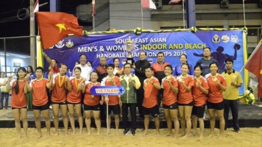 Gold medal for Vietnam at SEA Beach Handball Championship