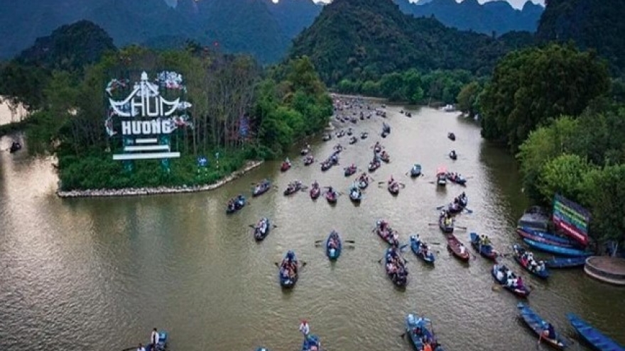 Enhanced experience awaits tourists at Huong Pagoda Festival 2025