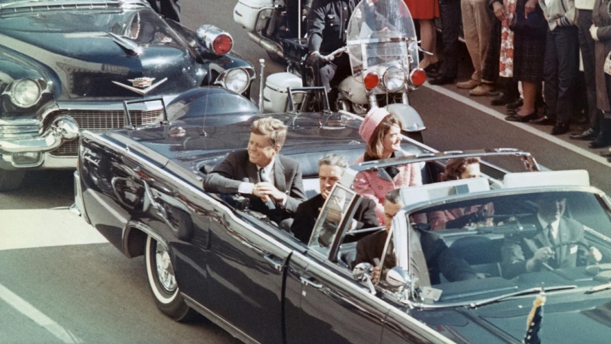 FBI phát hiện hàng nghìn hồ sơ mới liên quan vụ ám sát Tổng thống Kennedy