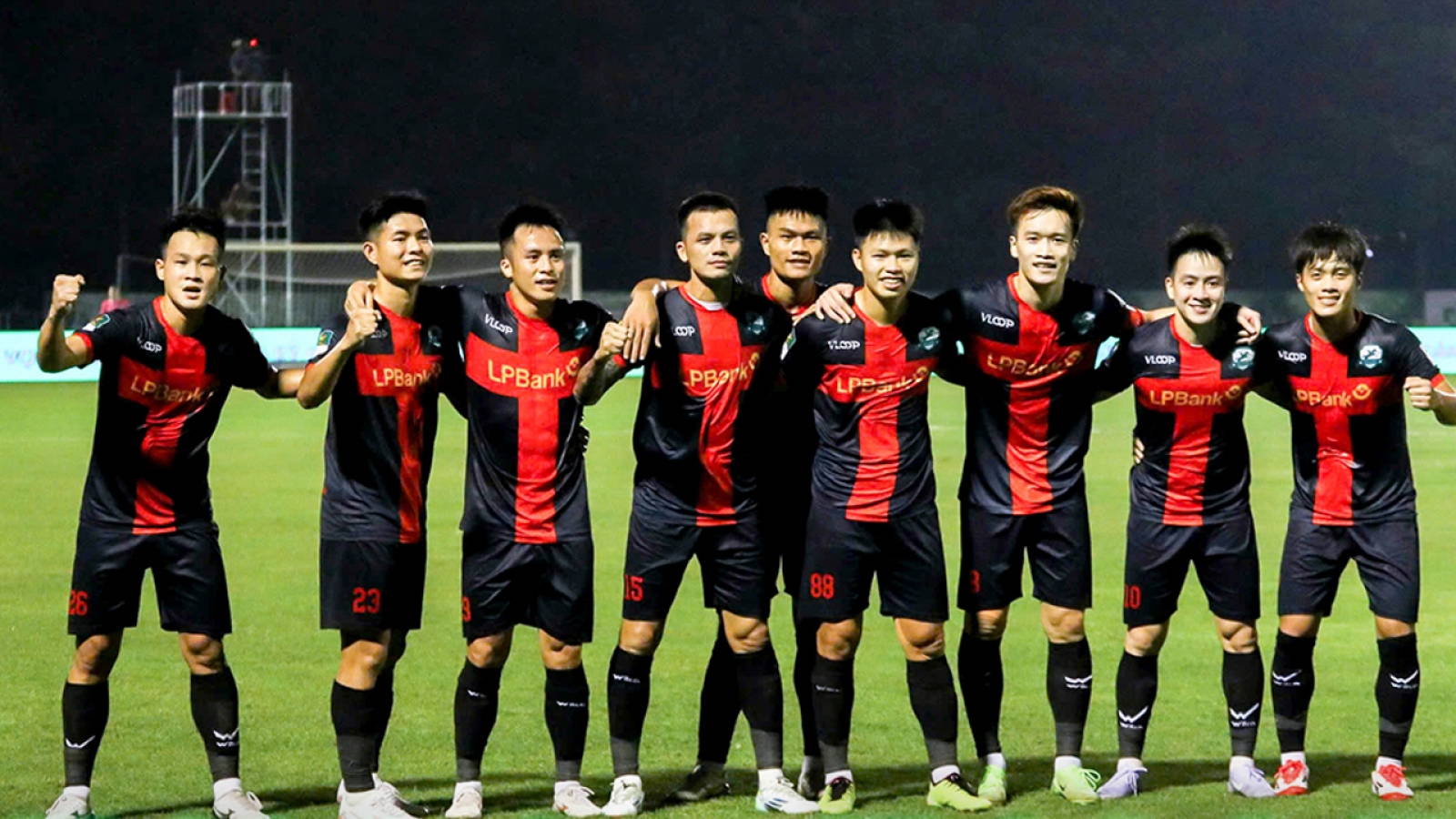 Ninh Bình dẫn đầu lượt đi giải hạng Nhất quốc gia: Đặt một tay vào cúp vô địch
