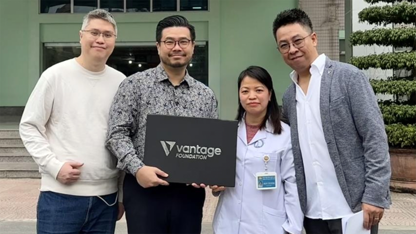 Vantage Foundation hỗ trợ bệnh nhân tại Viện bỏng quốc gia Lê Hữu Trác