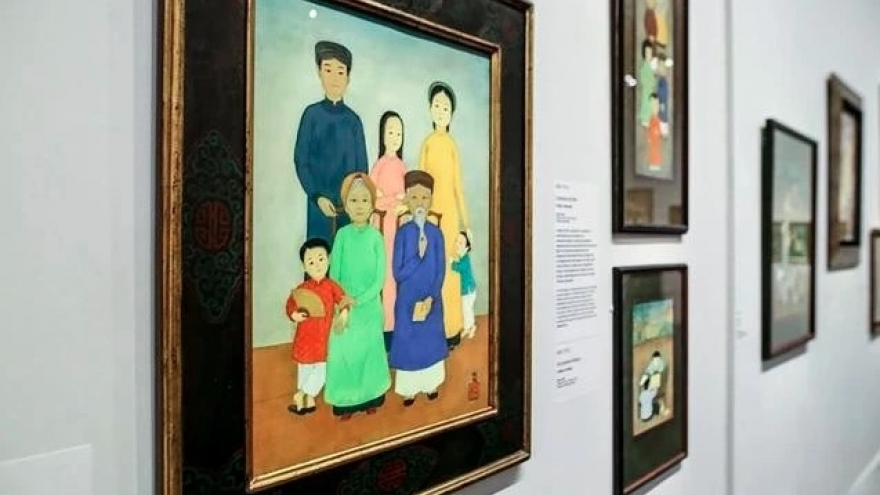 Paintings by renowned Vietnamese artists exhibited in France